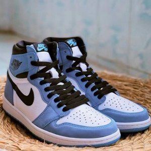 Nike Air Jordan 1 Retro High OG University Blue